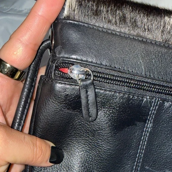 Overland genuine leather cowhide western wear purse - Picture 14 of 14